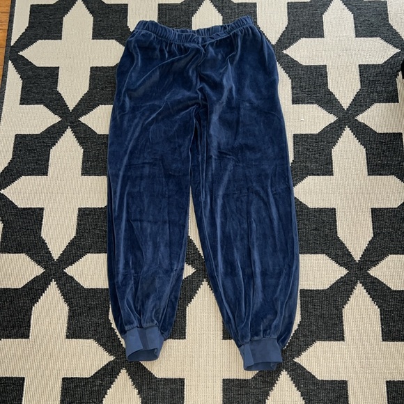 Suzie Kondi Navy Blue Patmos Pocket Track Pants in Velour - Picture 3 of 4